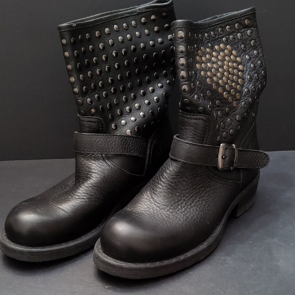 Simona Barbieri Twin-Set Women's Black Leather Studded Biker Boots Size 37.